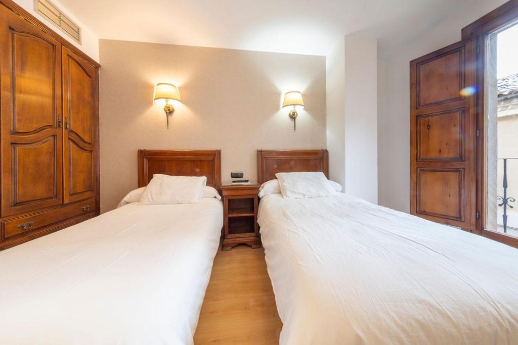 Hostal Sin Recep24H Puerta De La Villa - Pet Friendly & Restaurante Almazán Εξωτερικό φωτογραφία